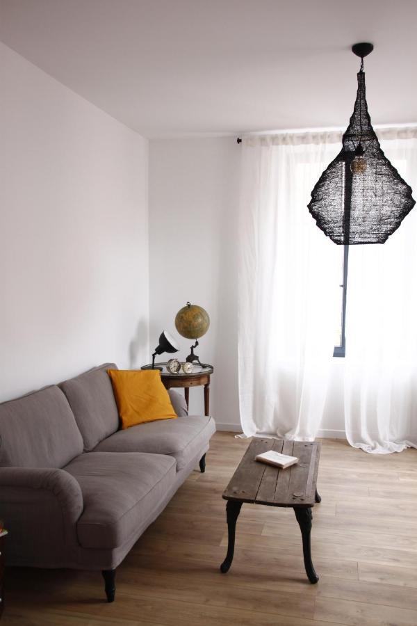 Hotel L'Escale Bellifontaine Ury Zewnętrze zdjęcie