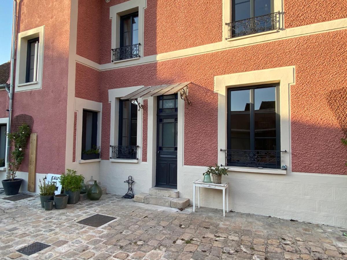 Hotel L'Escale Bellifontaine Ury Zewnętrze zdjęcie
